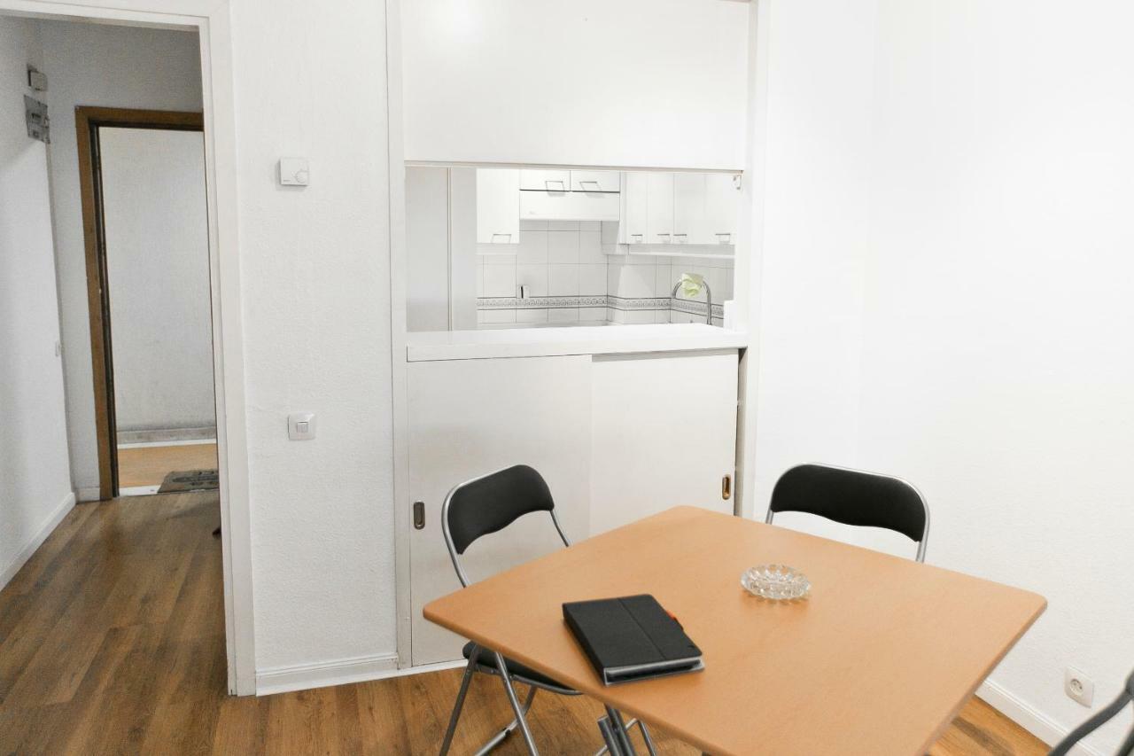 Apartamento San Bernardo Madrid Bagian luar foto