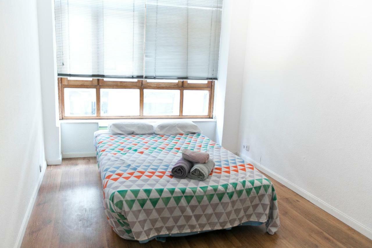 Apartamento San Bernardo Madrid Bagian luar foto