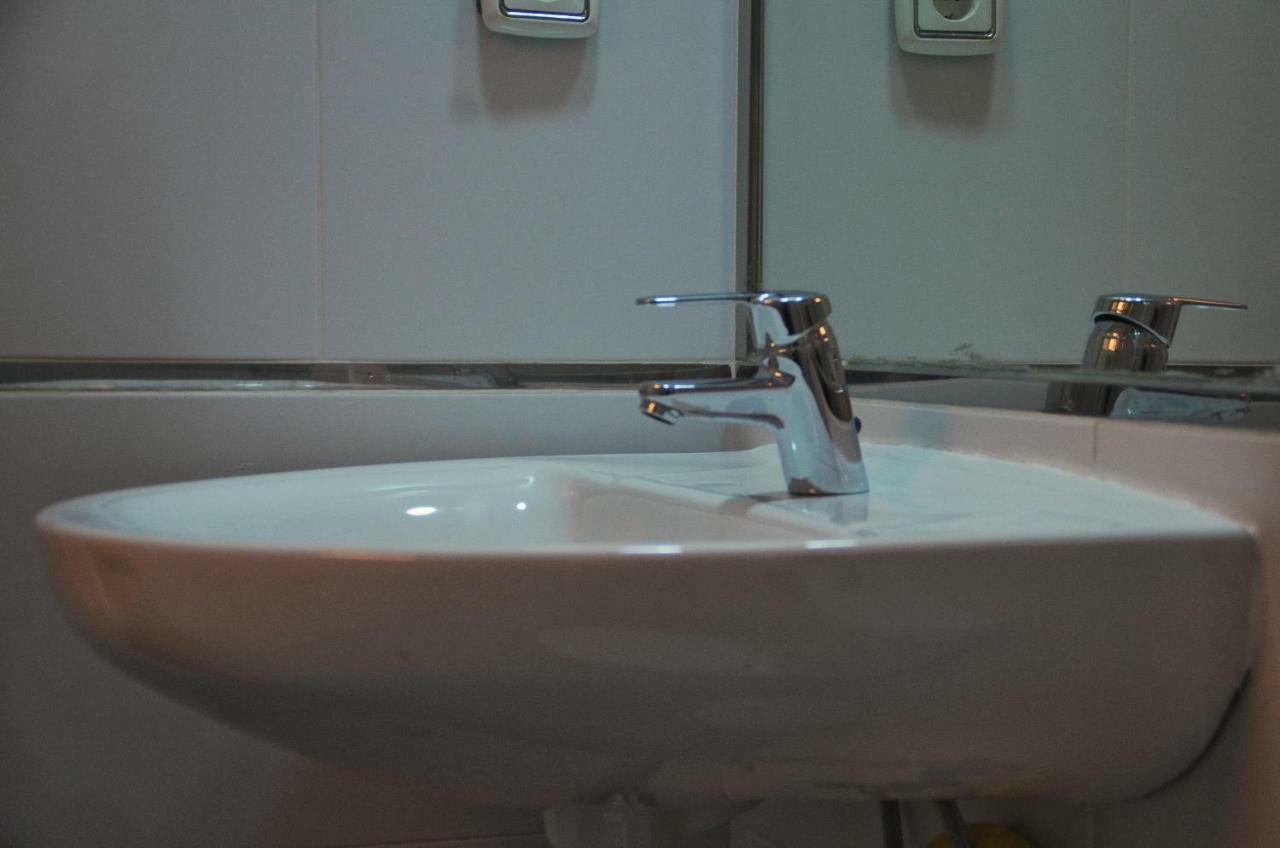 Apartamento San Bernardo Madrid Bagian luar foto