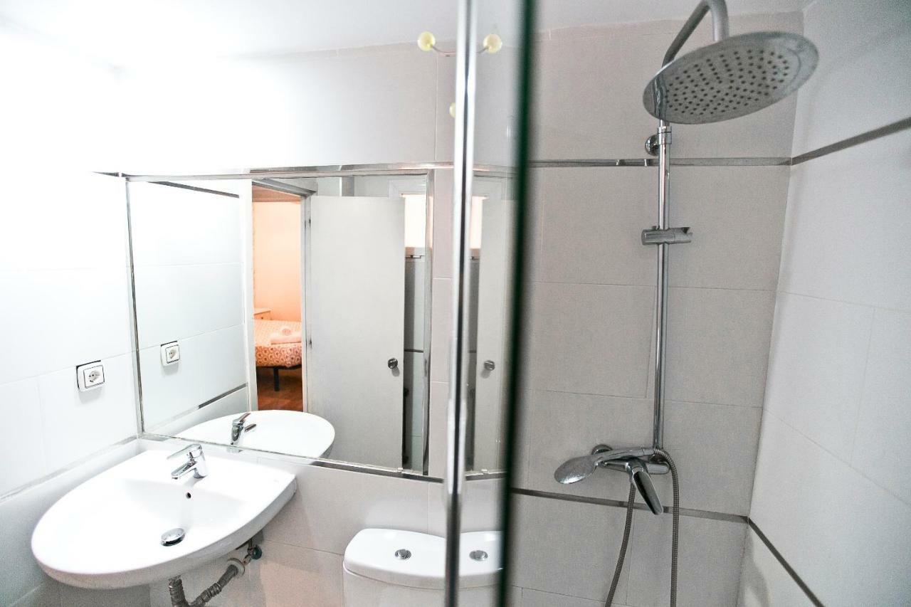 Apartamento San Bernardo Madrid Bagian luar foto